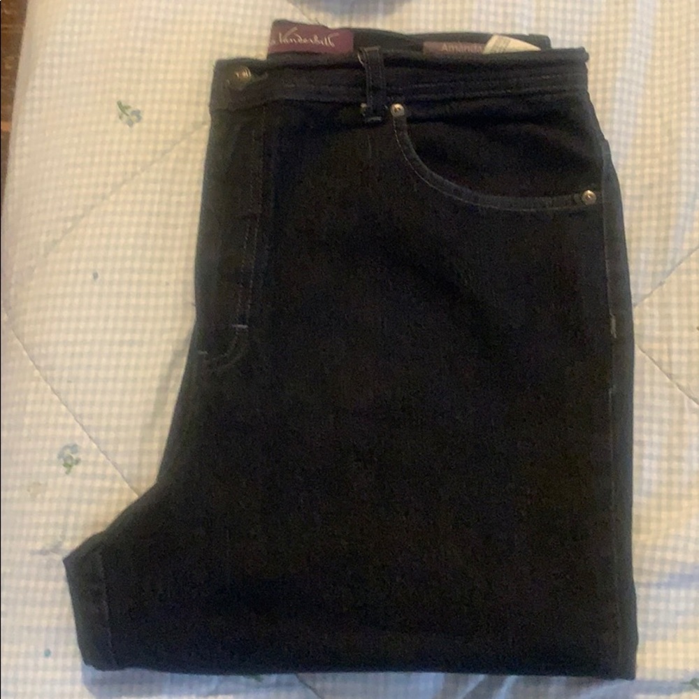 Capri jeans